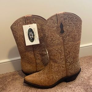 Sterling River Cow Girl Boots
